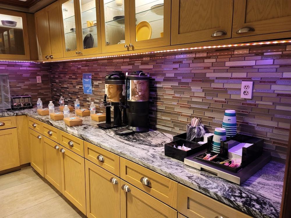 Homewood Suites By Hilton Richmond - West End / Innsbrook Broad Meadows Bagian luar foto