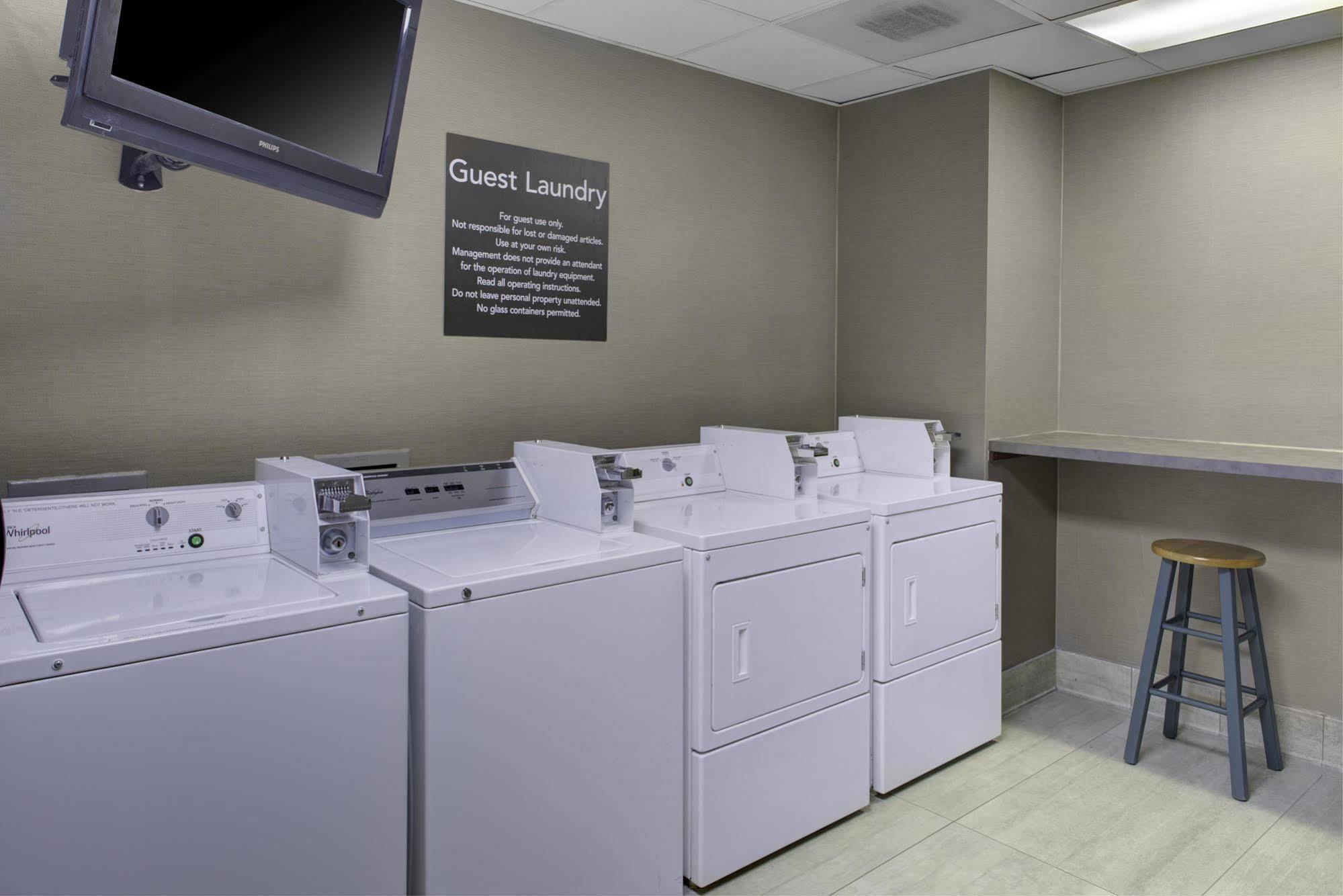 Homewood Suites By Hilton Richmond - West End / Innsbrook Broad Meadows Bagian luar foto
